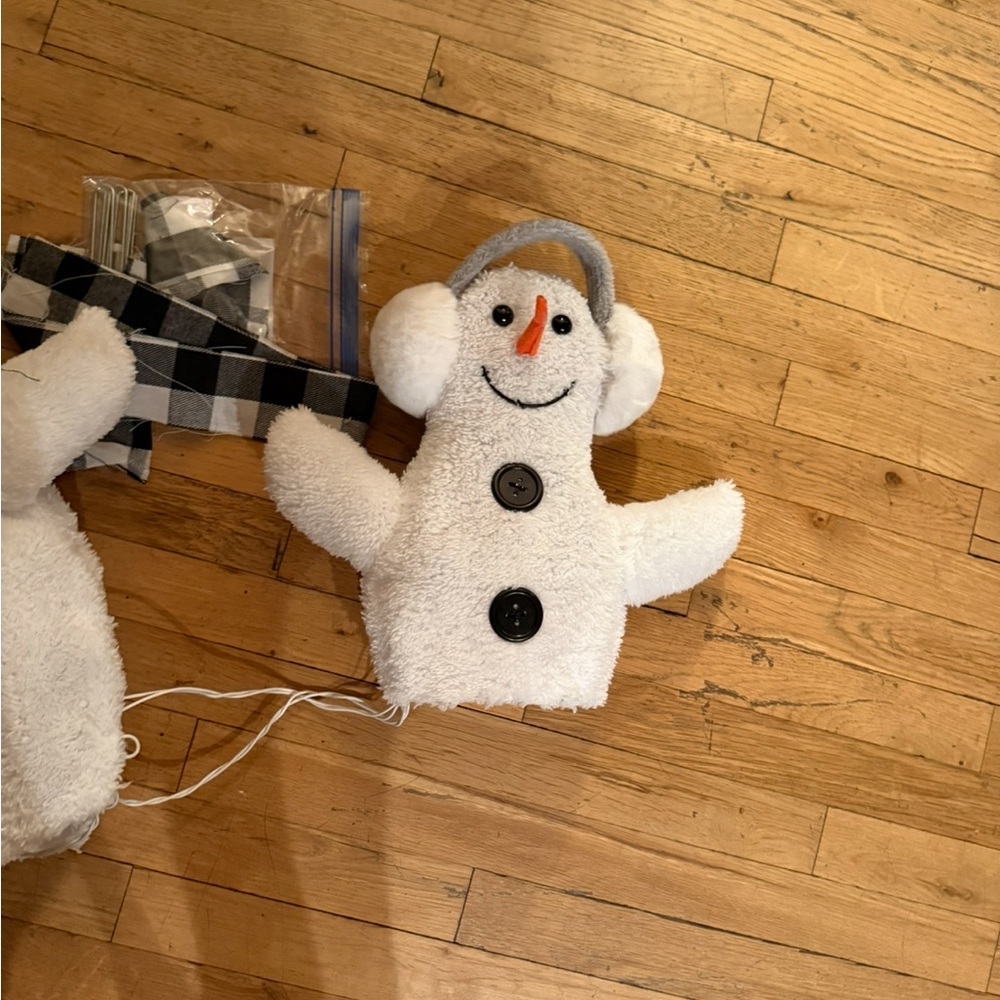 Festive Snowman String Lights - Picture 3 of 10